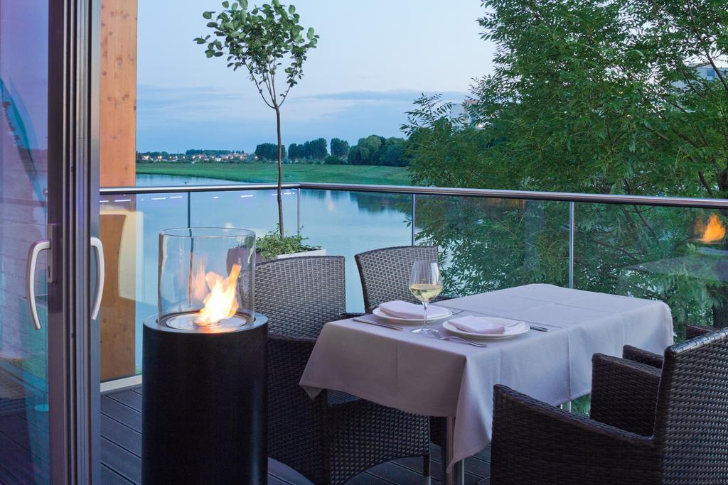 Piano Hotel & Restaurant Opole Esterno foto