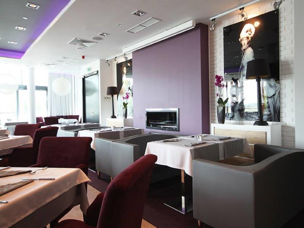 Piano Hotel & Restaurant Opole Esterno foto